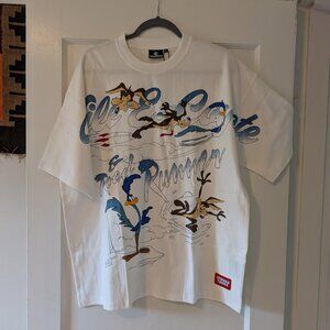 Looney Tunes Wild e Coyote and Road Runner T Shirt NWT